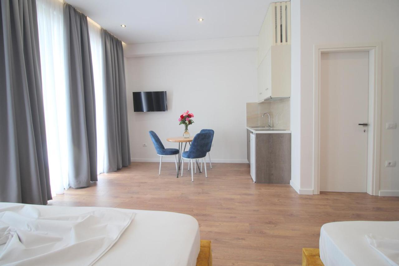 Juer Hotel Bajkaj Экстерьер фото