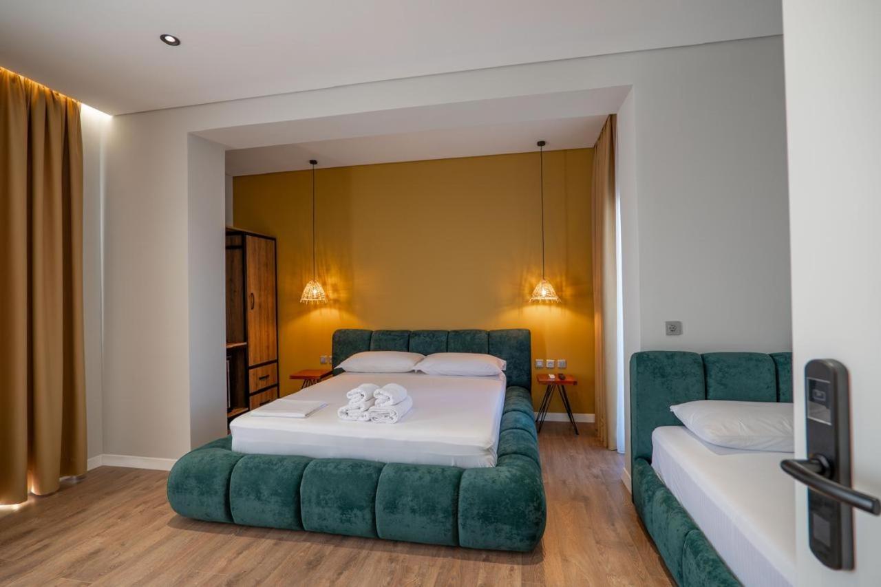 Juer Hotel Bajkaj Экстерьер фото