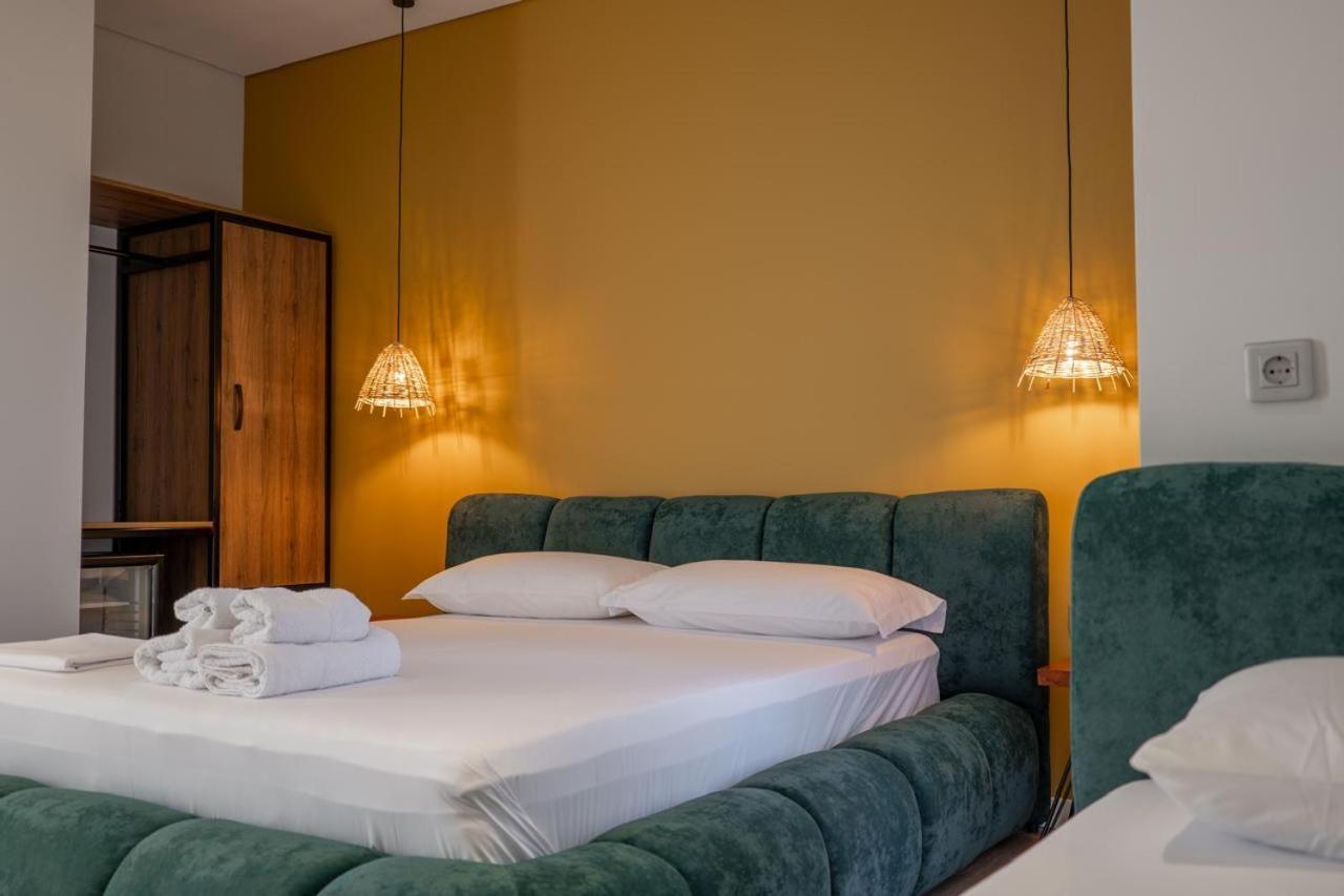 Juer Hotel Bajkaj Экстерьер фото